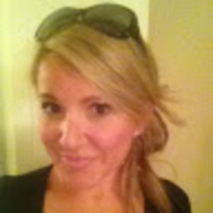 Meet your Posher, Elysha